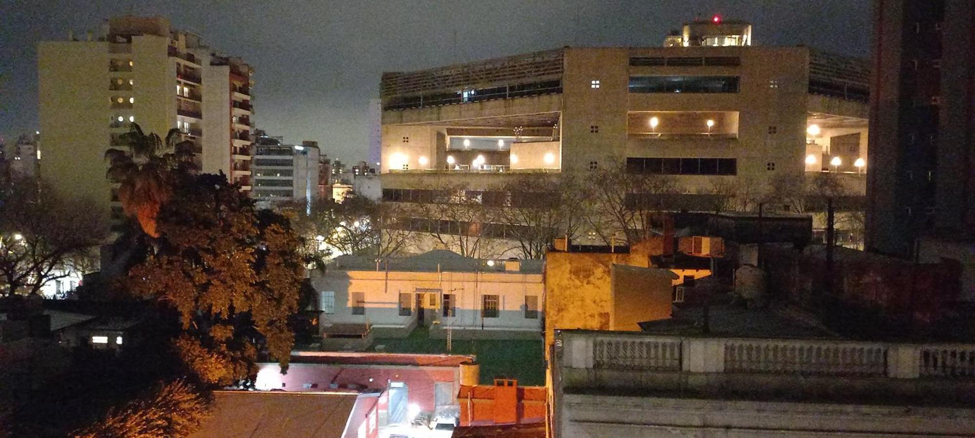 Temporario La Plata Centro Balcon Al Frente Apartment Bagian luar foto
